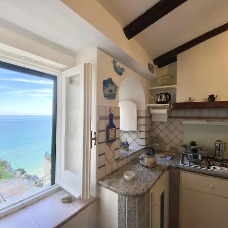 Holidaycasa Gio - In Centro Vista Mare