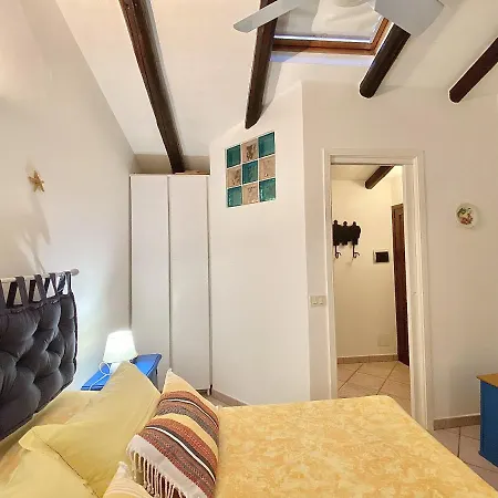 Holidaycasa Gio - In Centro Vista Mare ספרלונגה