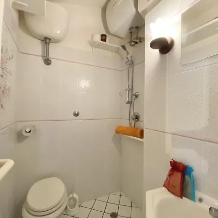 Holidaycasa Gio - In Centro Vista Mare 斯佩隆加