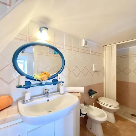 Holidaycasa Gio - In Centro Vista Mare 公寓